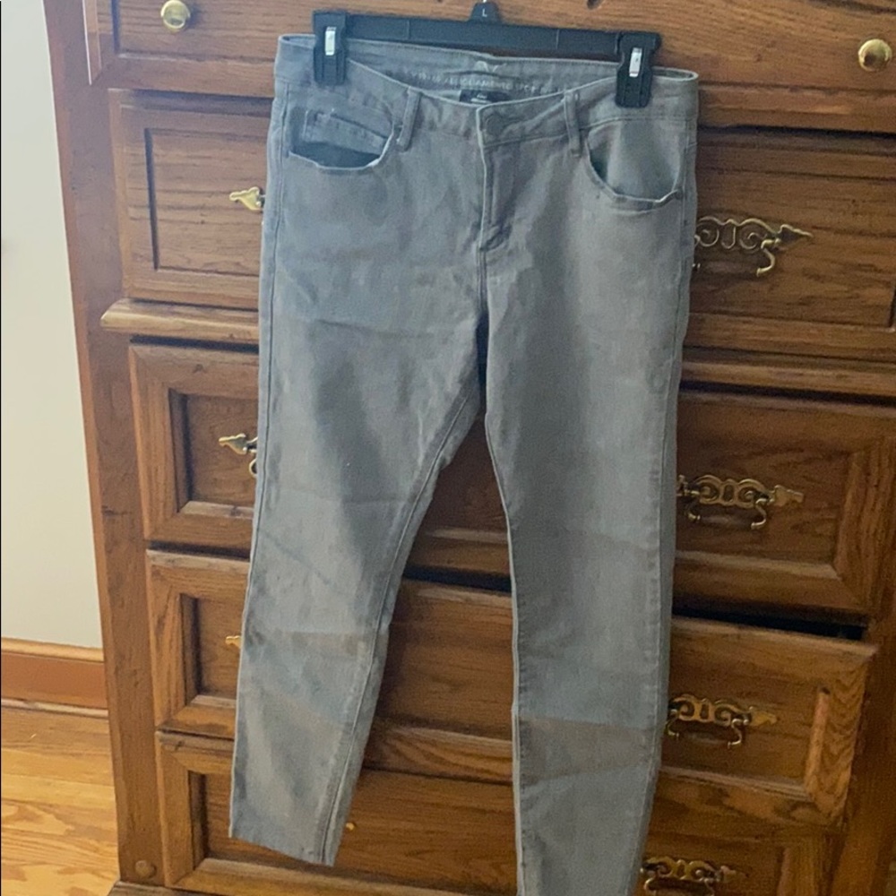 Grey jean